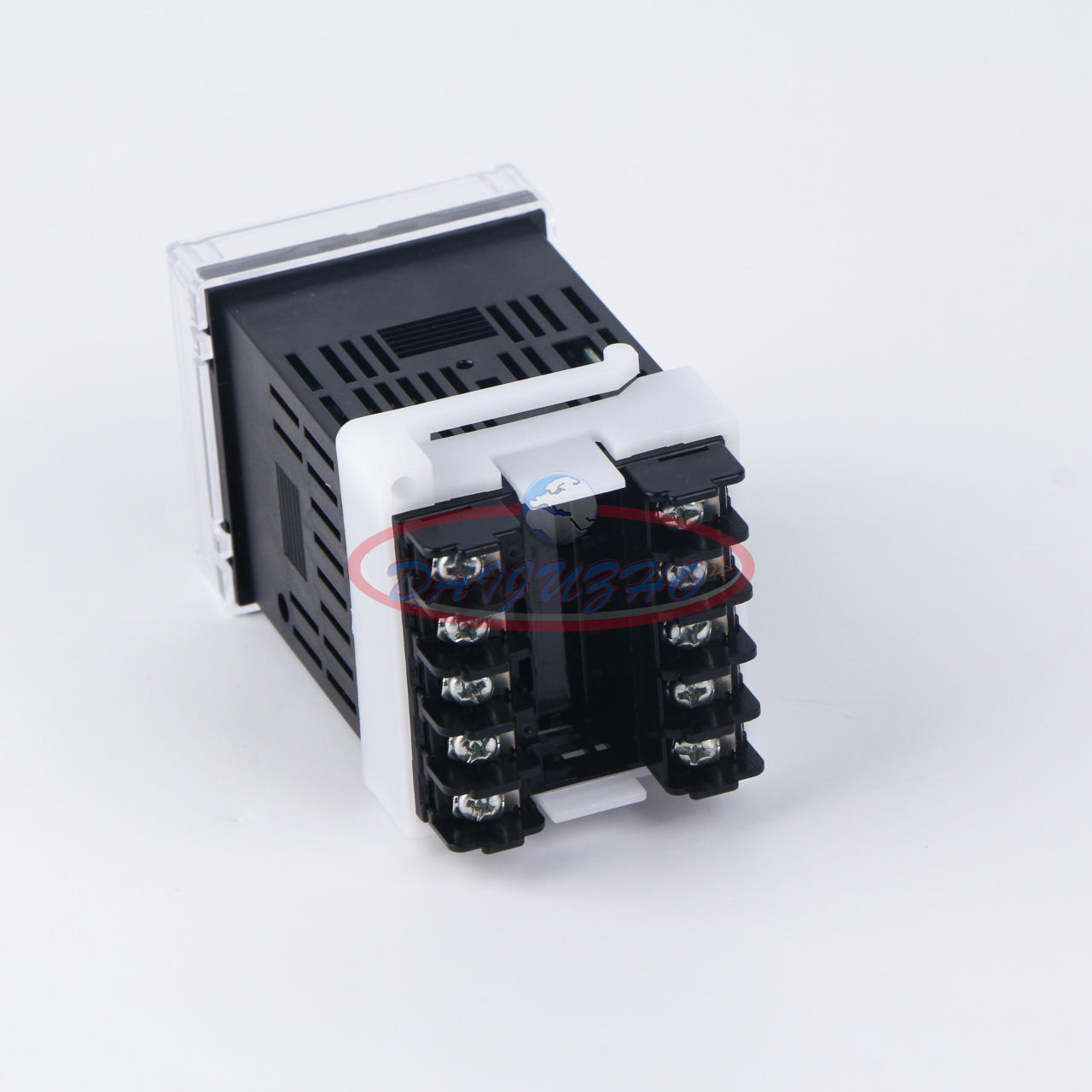 ONE NEW OMRON temperature controller E5CSV-Q1T-500