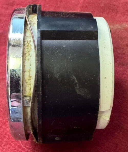 A22-63127-100 Engine Oil Pressure Gauge for Freightliner
