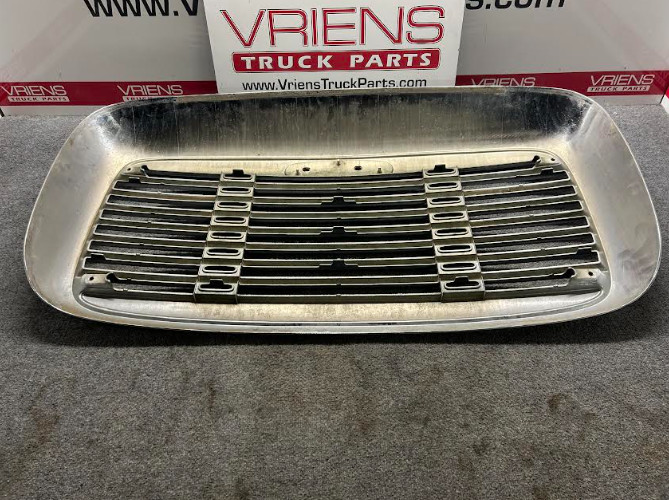 FREIGHTLINER 17-13591 GRILLE