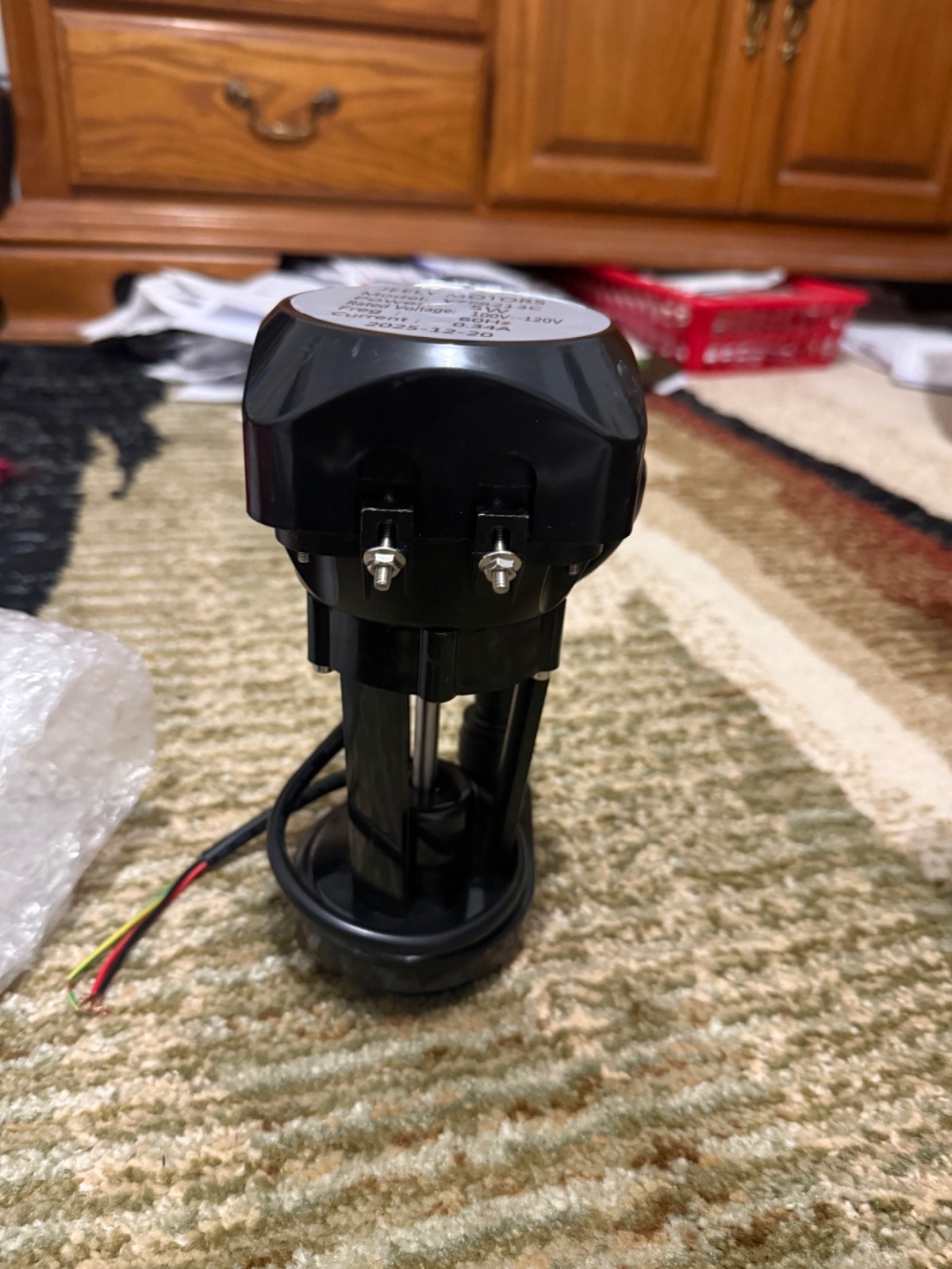 YZF8213 ICE MACHINE WATER PUMP GENION FROM JELLY MOTORS 120 VOLTS
