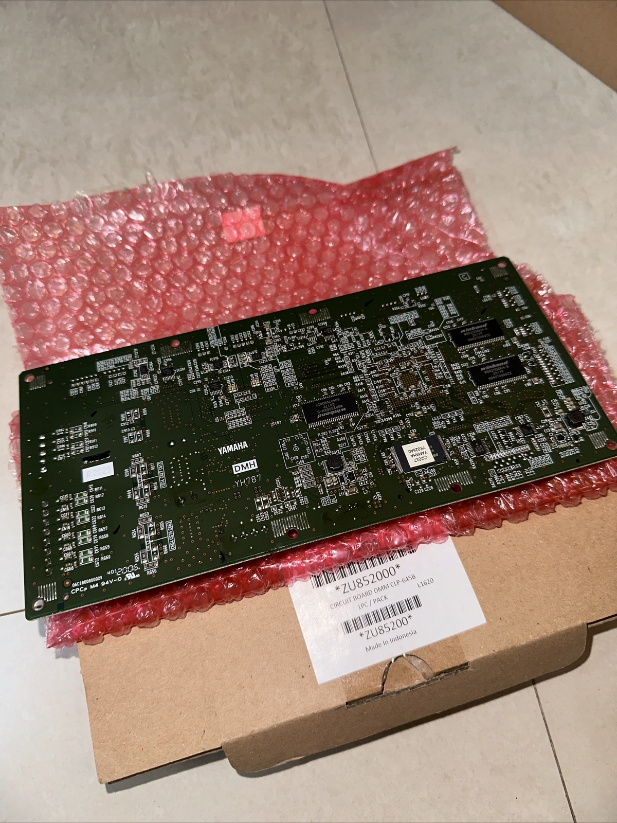 YAMAHA CLP-64B DM Circuit Board