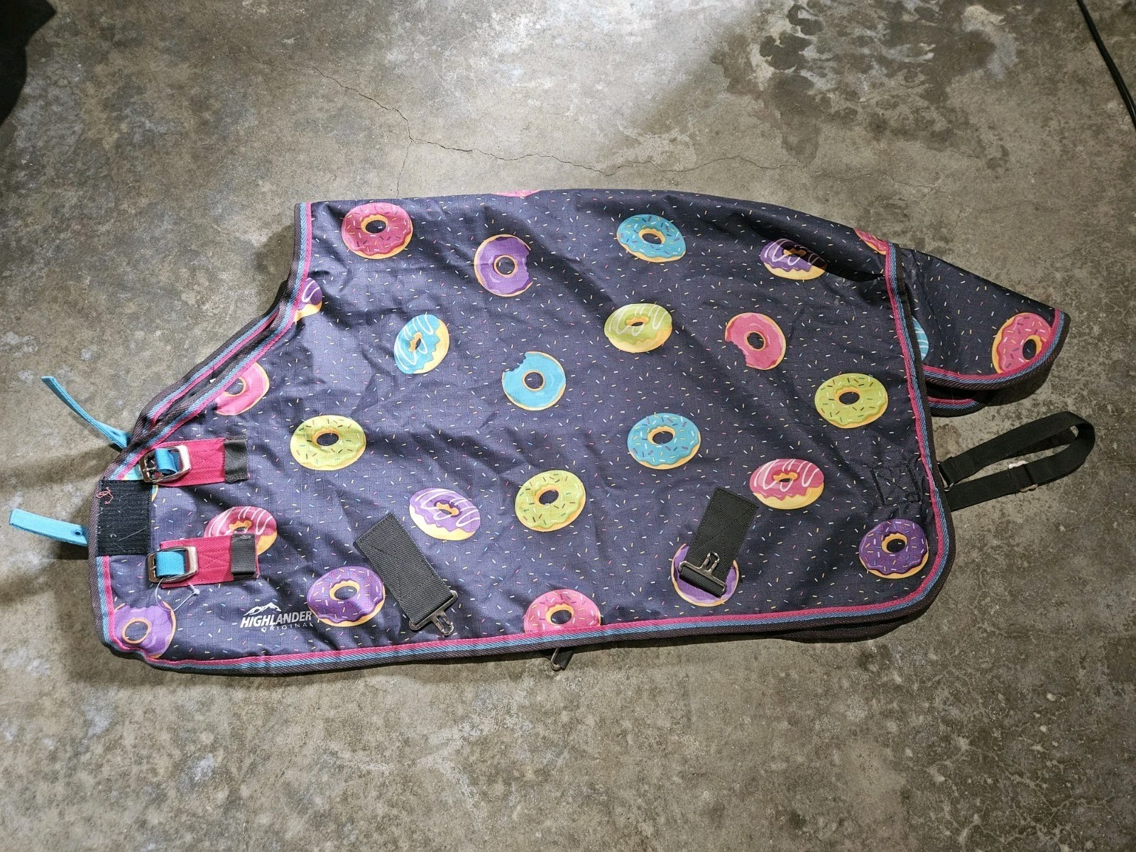 Shire's Highlander Original Donut Sheet 32"/3'0"/68cm