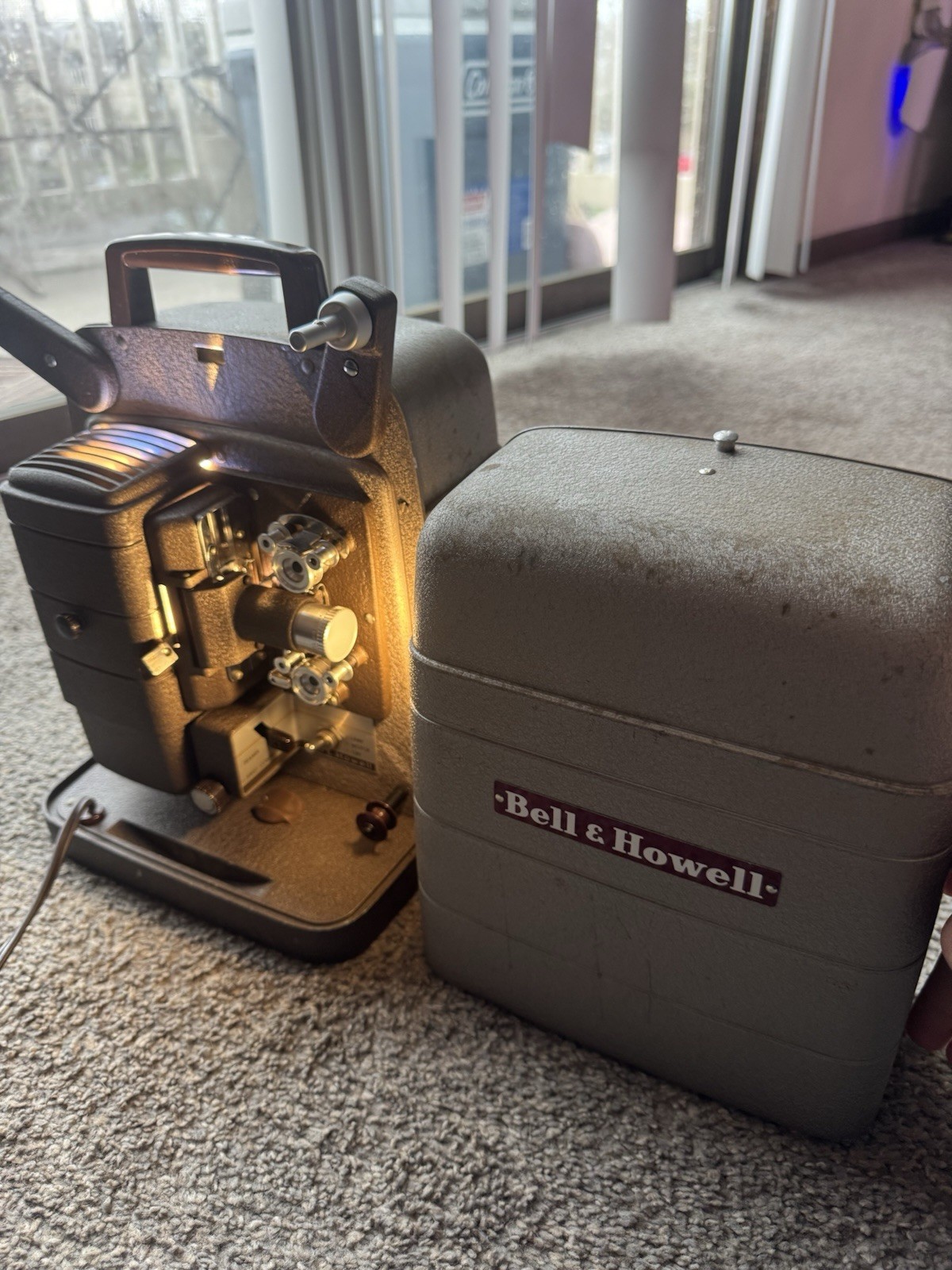 Vintage Bell & Howell 253-AX Projector Powers On Light & Motor Work