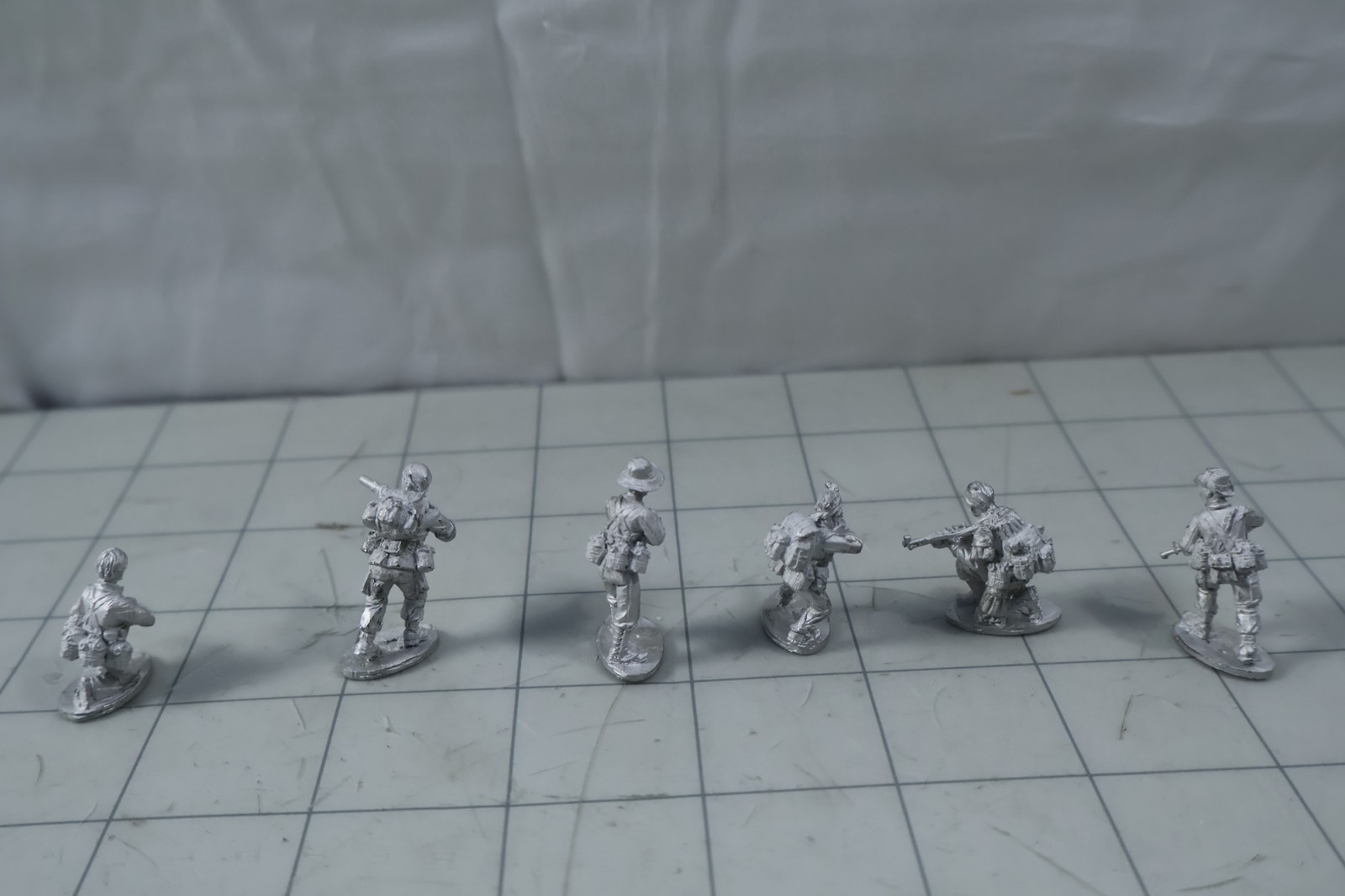 6 Man RT Team War Game Miniatures 28mm Unpainted Vietnam Special Forces NEW