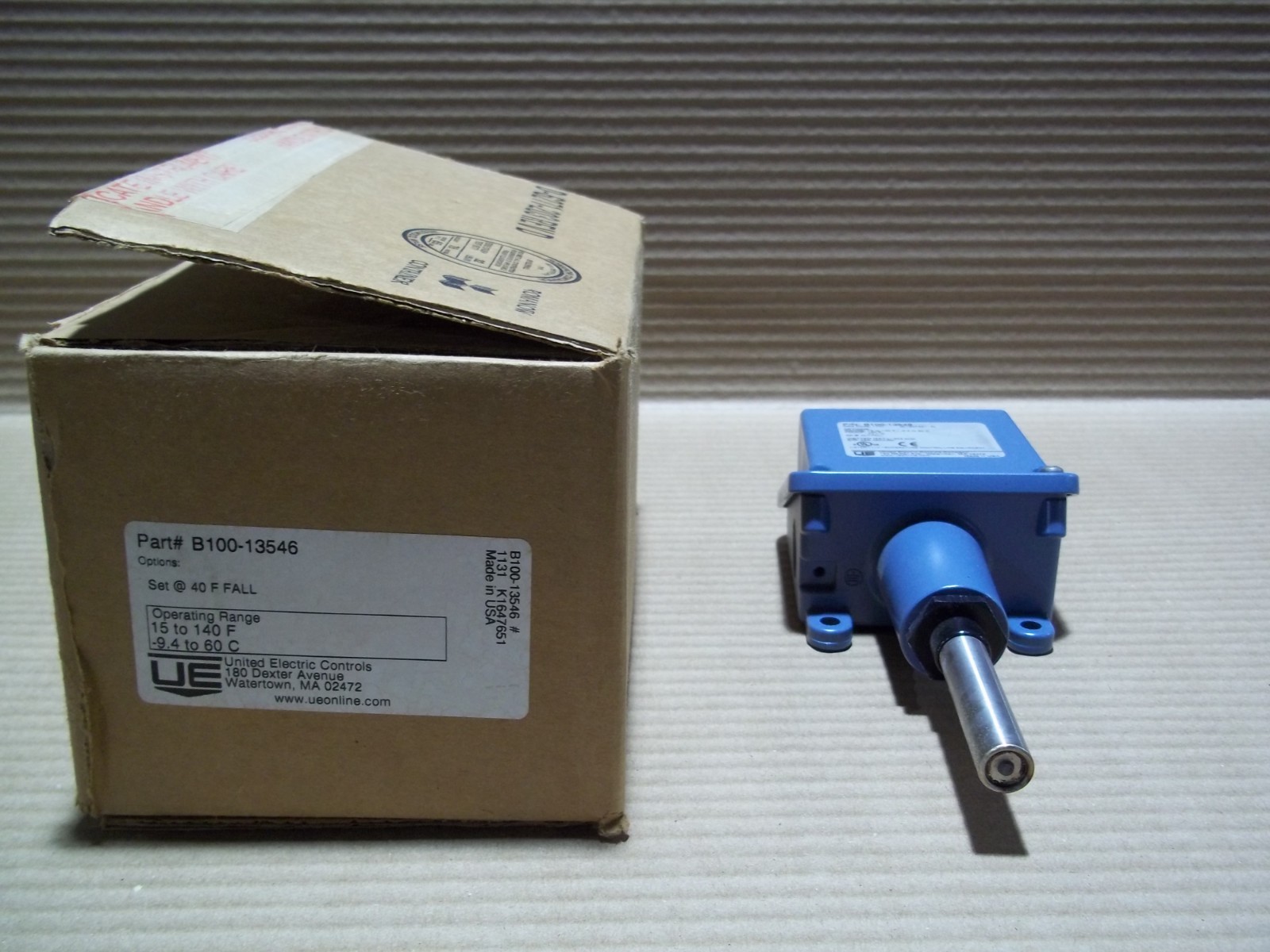 New United Electric Controls B100-13546 Temperature Controlling Equipment