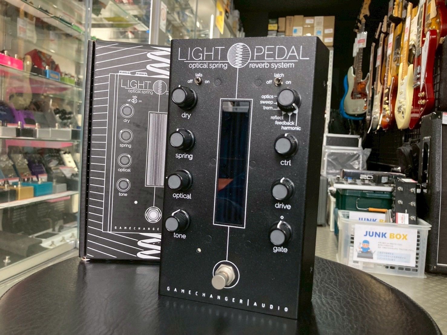 Gamechanger Audio LIGHT PEDAL 759473