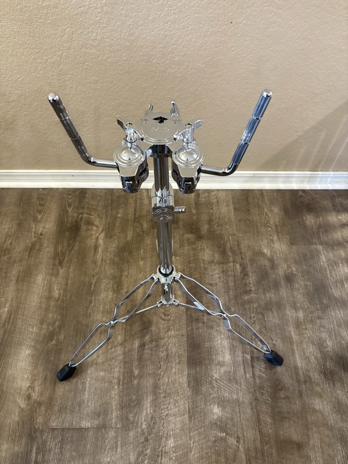 DW 9900 Heavy-Duty Tom Stand