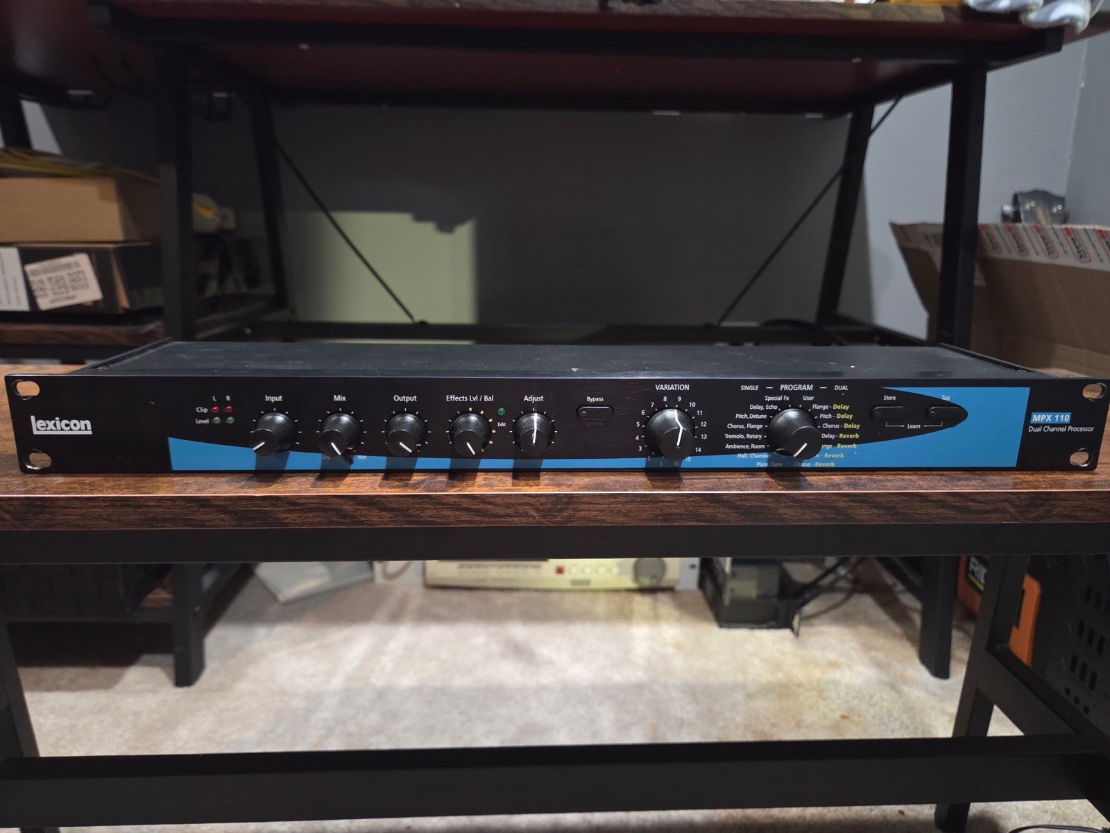 Lexicon MPX 110 Multi-Effects Reverb/Delay/Chorus 2-Ch 1U Rack Digital
