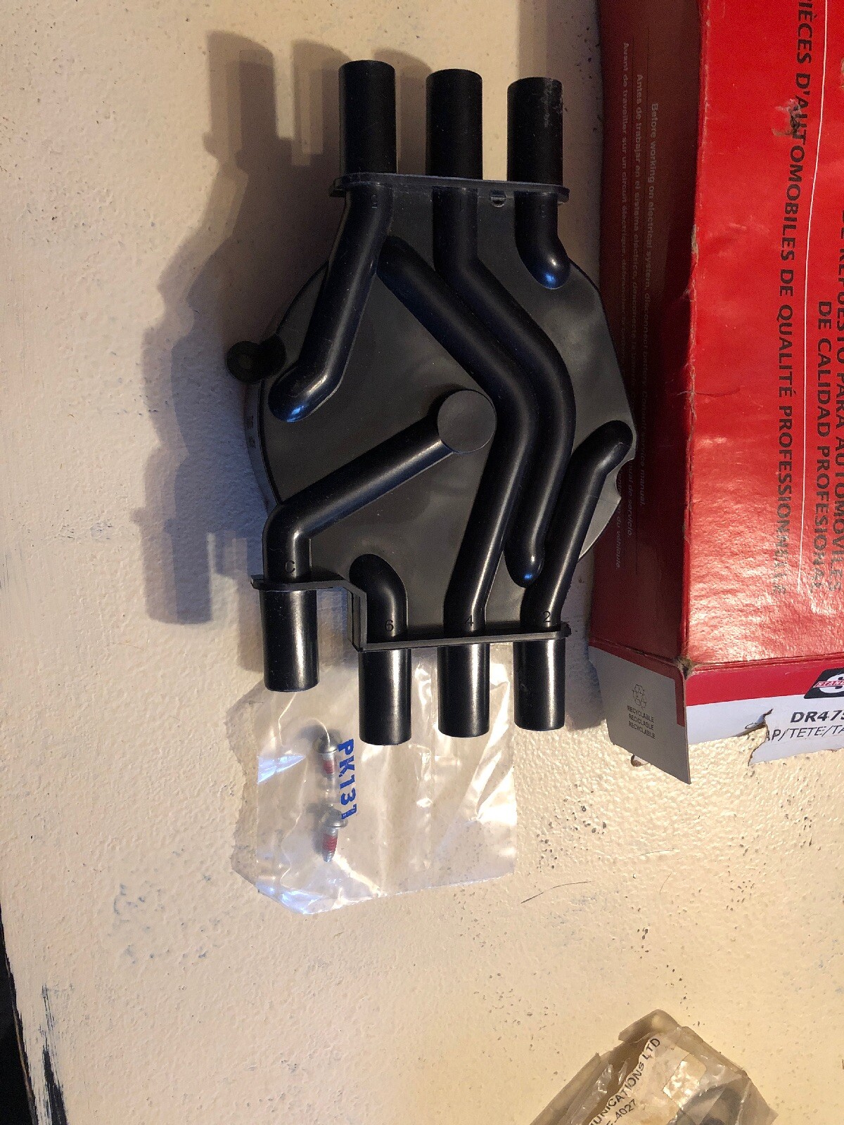 Distributor Cap Standard DR-475 New Open Box