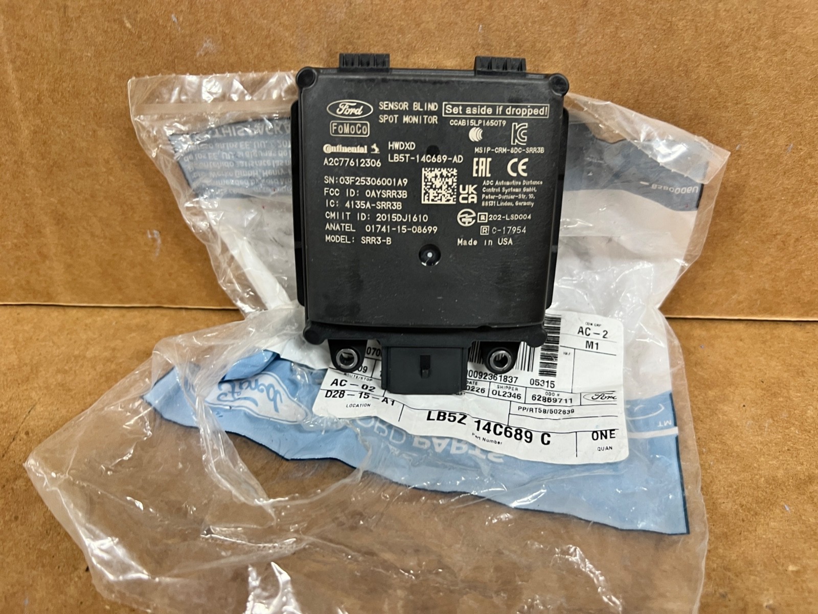 MINT! OEM 2020-2021 FORD / LINCOLN REAR BLIND SPOT RADAR SENSOR LB5T-14C689-AD