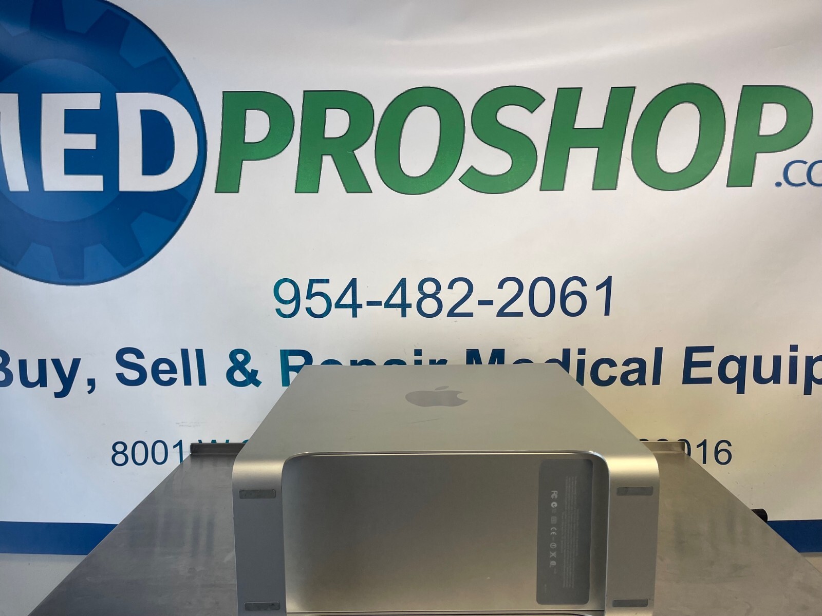 Apple Mac Pro/2 Desktop A1289- EMC: 2314 No OS