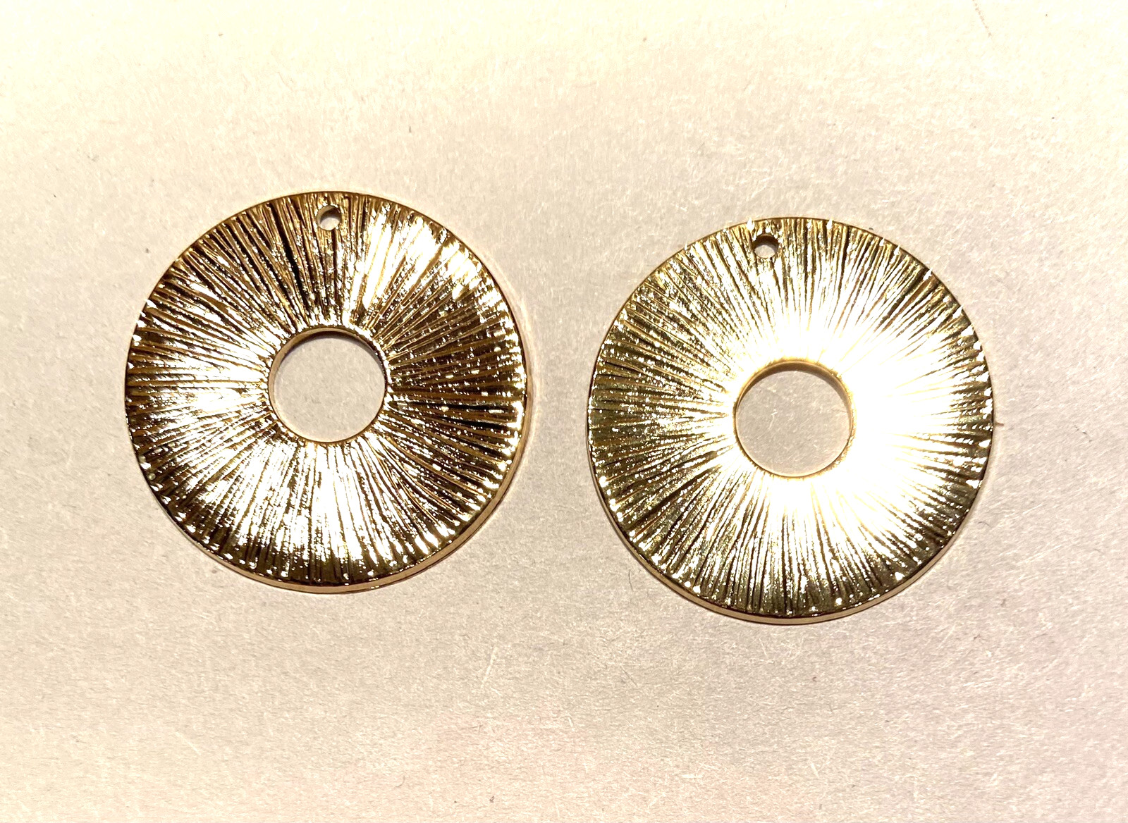 50x Gold Plate Charm with hole for hanging- Larger  Round sunburst circle- 1"