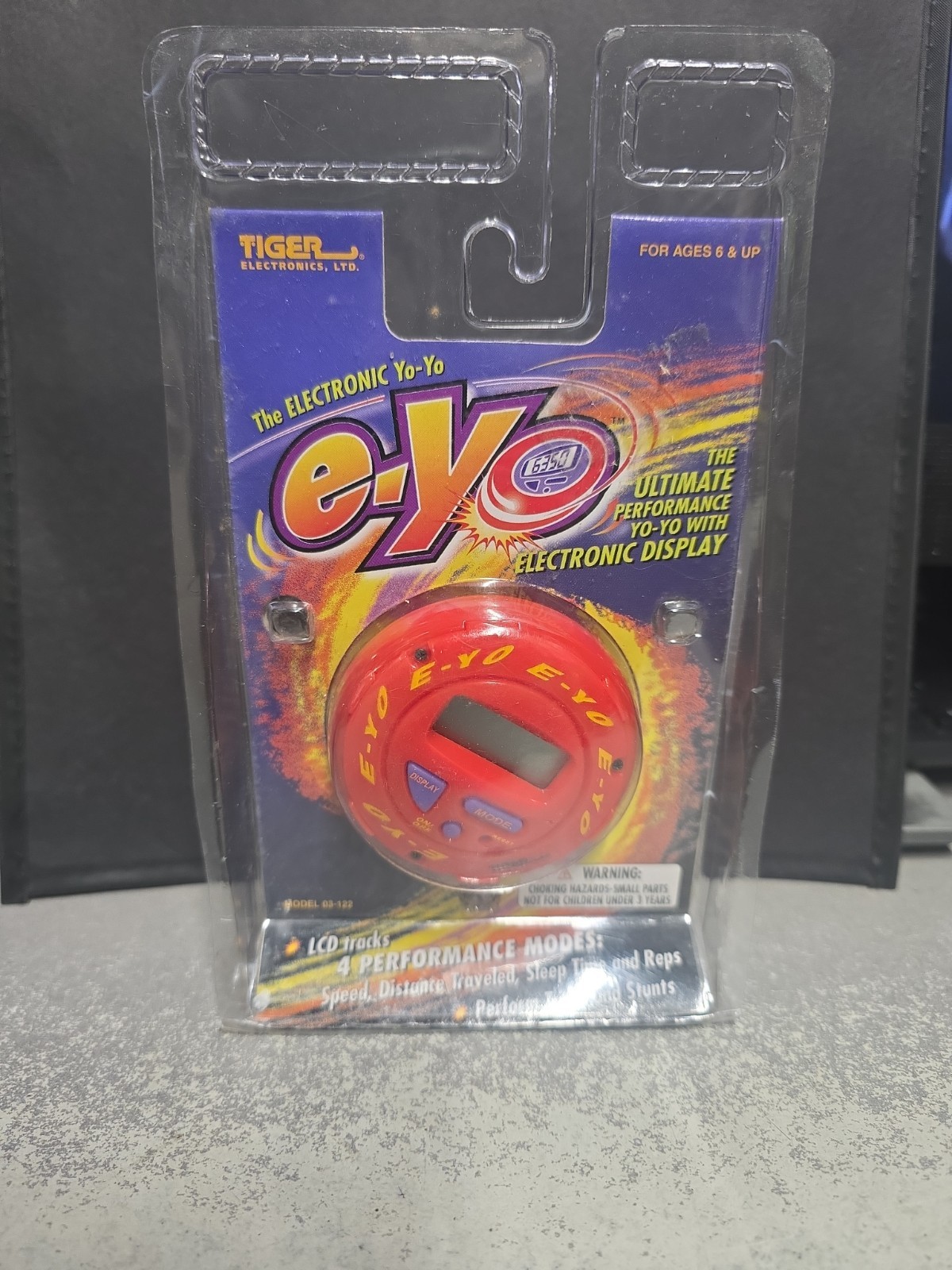 Tiger E Yo, Red, Model 03-122, 1998, NIB, NOS, Vintage Yo Yo, New, Free Shipping