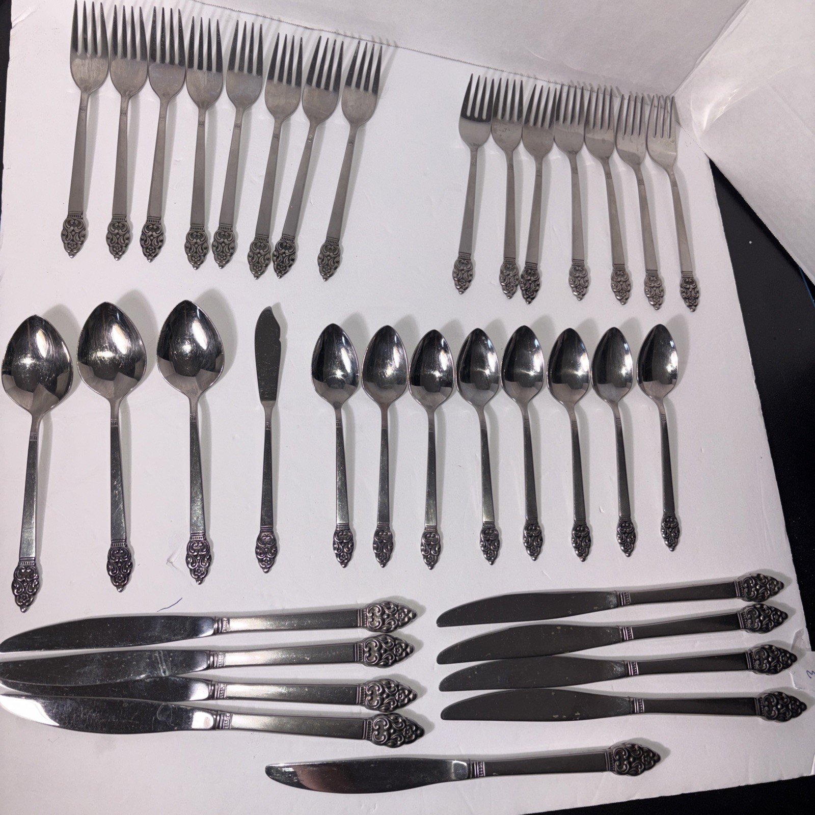 ONEIDA CRAFT DELUXE STAINLESS NORDIC CROWN Flatware 36pcs forks spoons +more