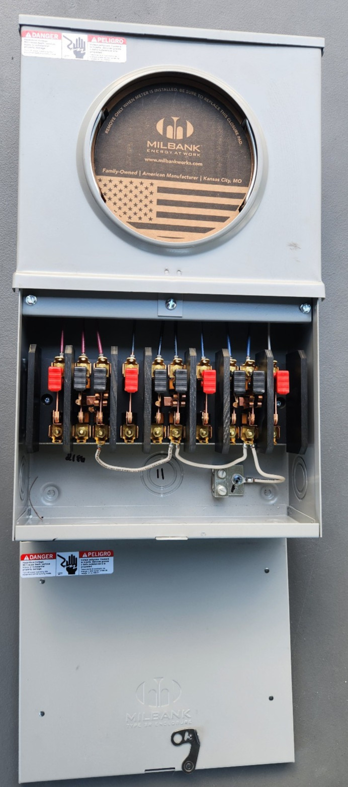Milbank UC6079-XL-21 Pre-Wired Ringless