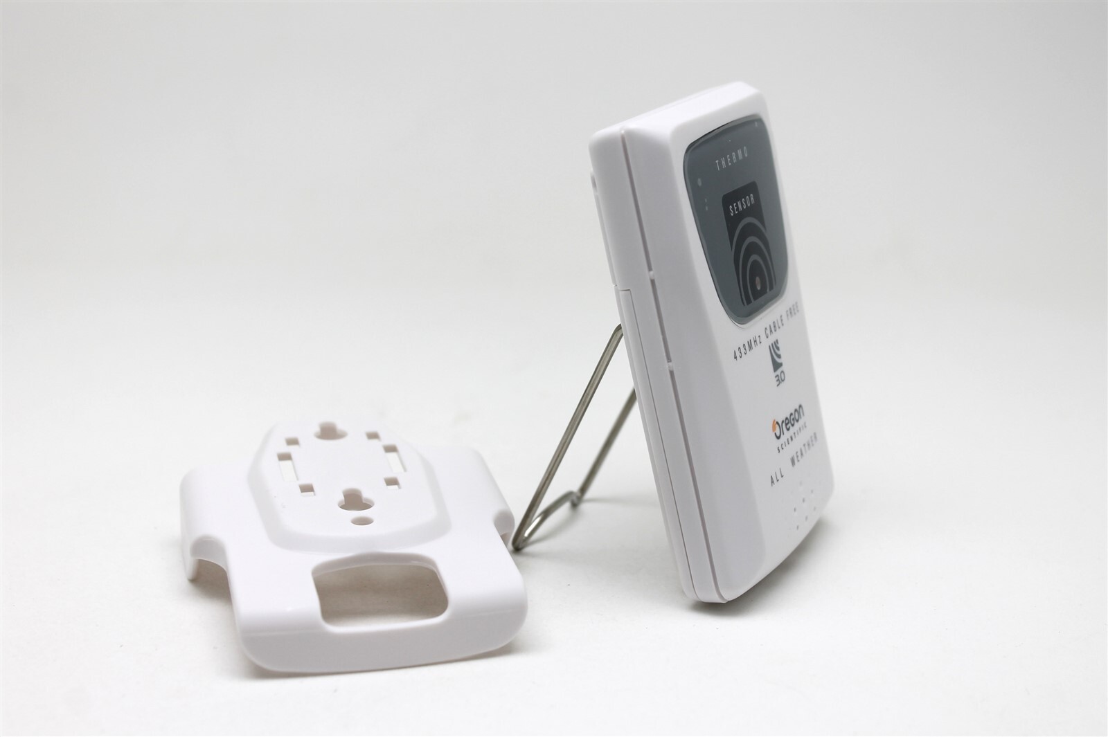 Oregon Scientific THN800 Wireless Temperature & Humidity Sensor