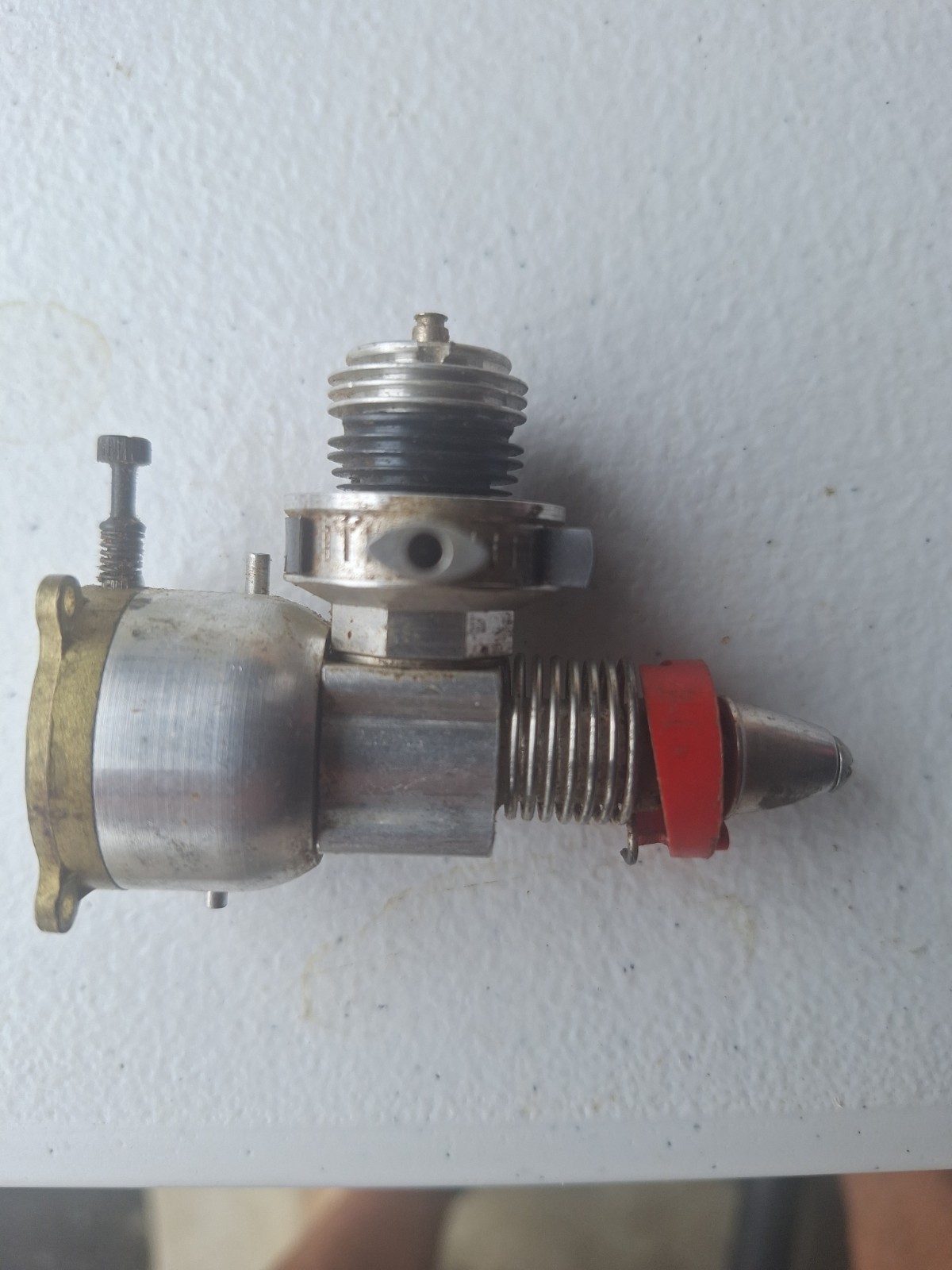 COX Reed Valve .049 Model Airplane Engine