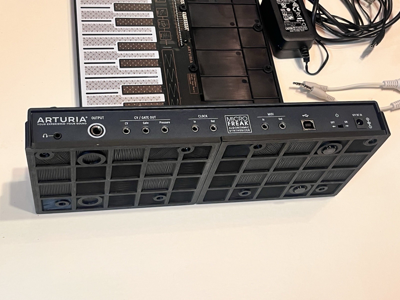 Arturia MicroFreak Synthesizer