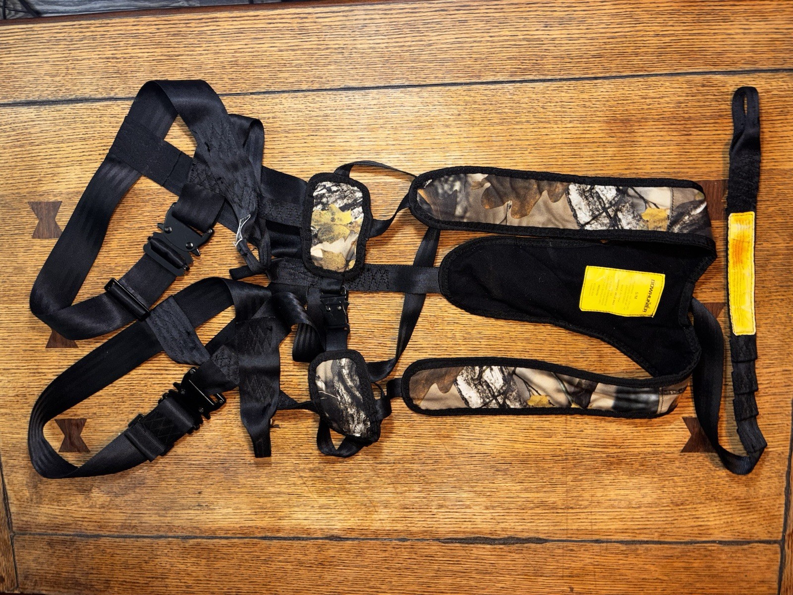 Hunters Safety System Bow Hunter Safety Vest Size S/M