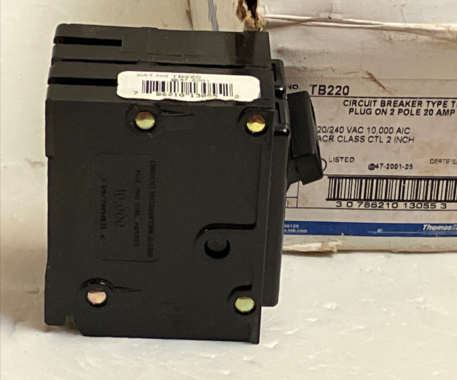 Thomas & Betts TB TB220 2 Pole 20 Amp 240 V Push In Circuit Breaker NEW!!