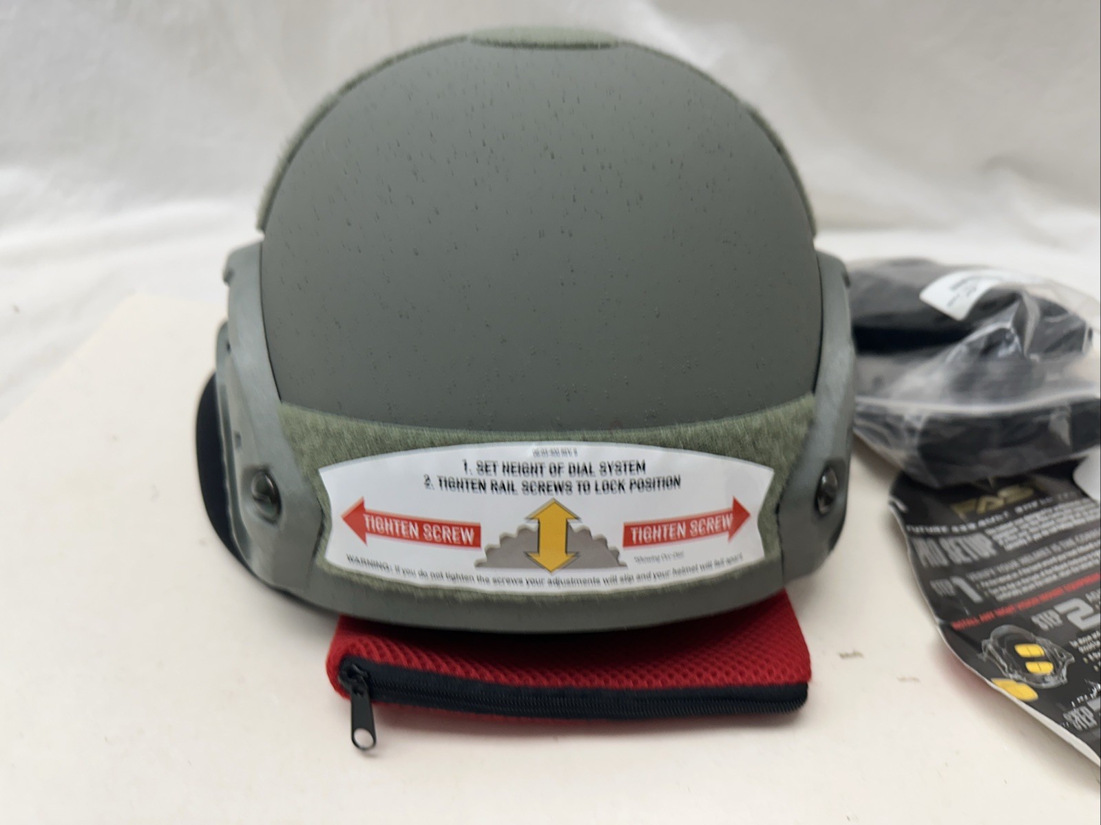 Ops-Core Fast Ballistic High Cut Helmet Medium Foliage Ranger Green dial Lock