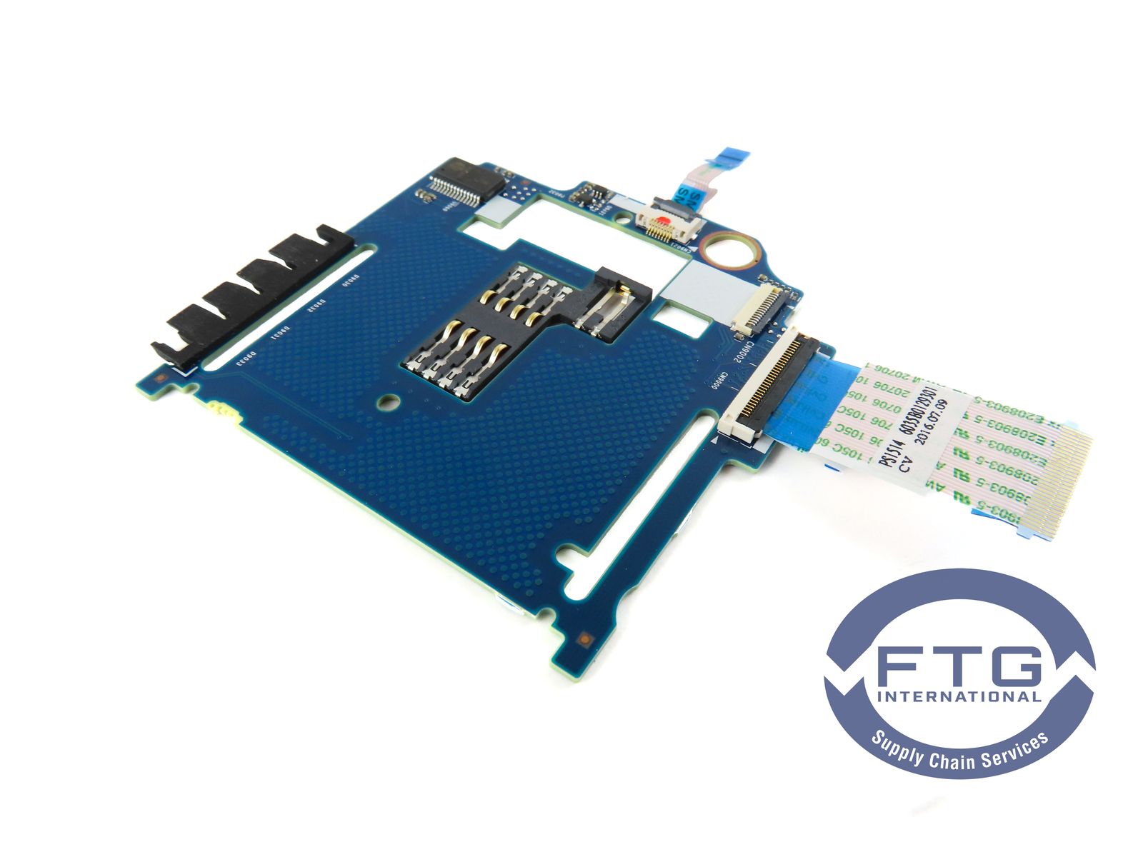 821188-001 BD SMART CARD READER 15 INCLUDES CABLE