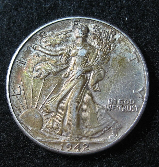 1942 - WALKING LIBERTY HALF DOLLAR 50c  - AU - Silver - Rainbow Toned