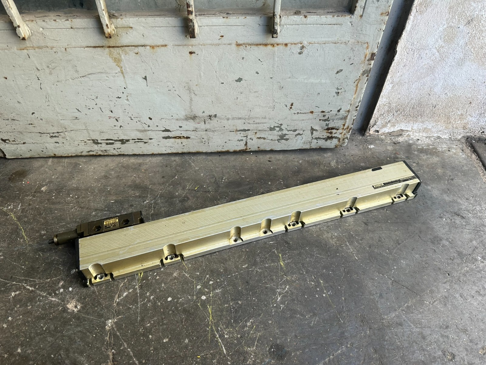 Heidenhain AE LC 181 linear encoder
