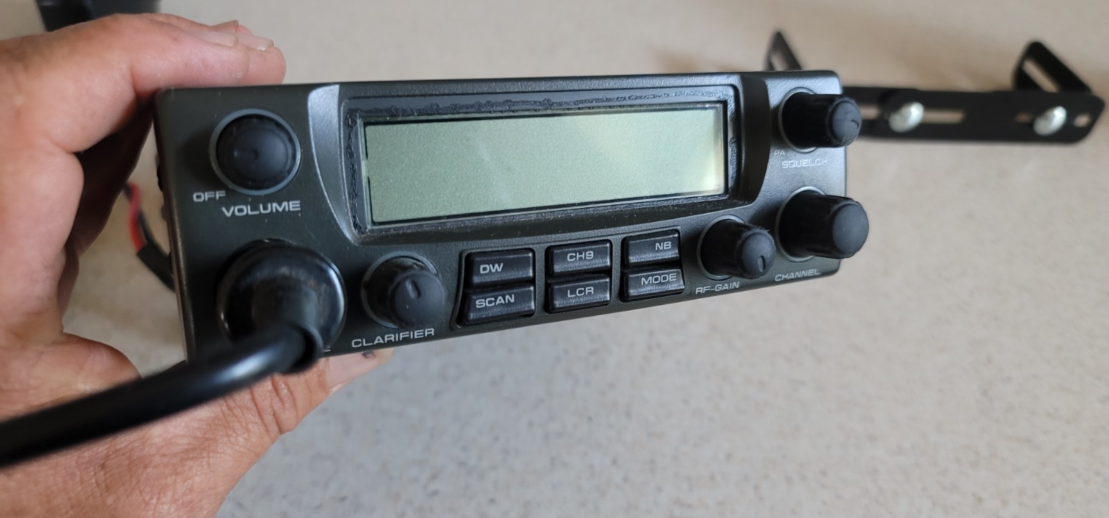 RADIO SHACK TRC 485 CB RADIO AM SSB