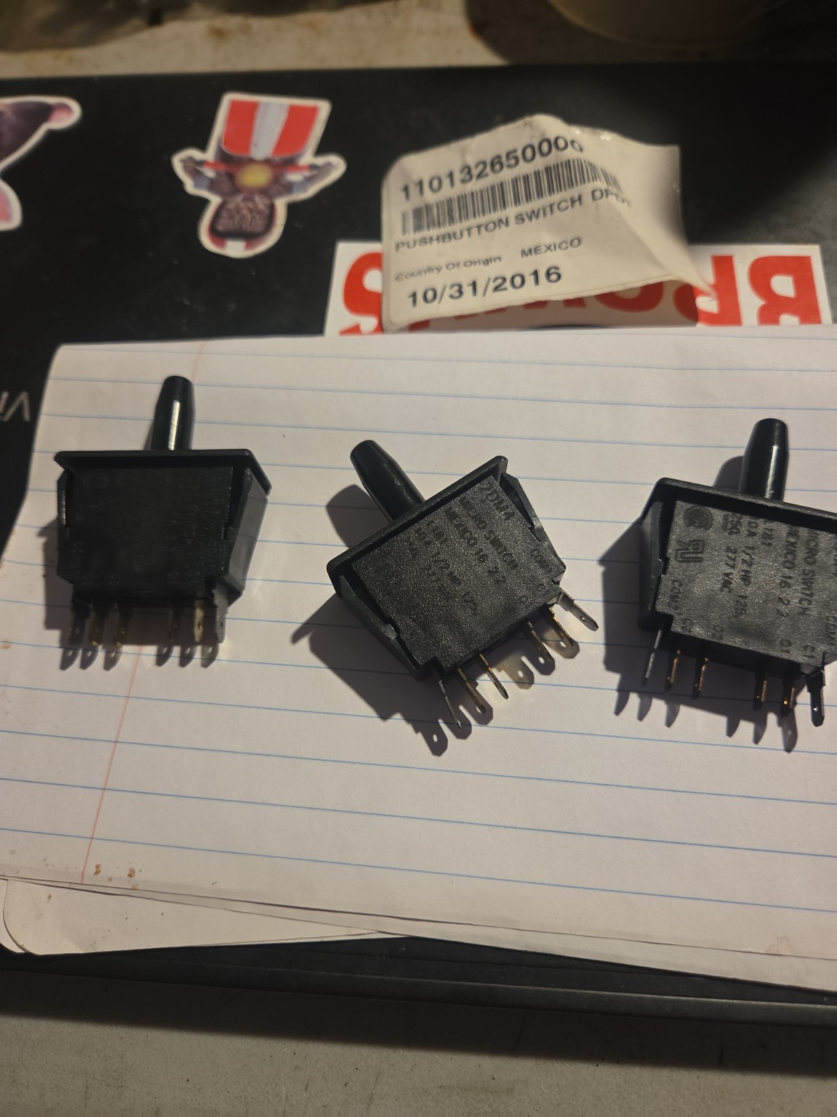 (3) MICR SWITCH 2DM4 10A ½HP 277 VAC. NEW OLD STOCK