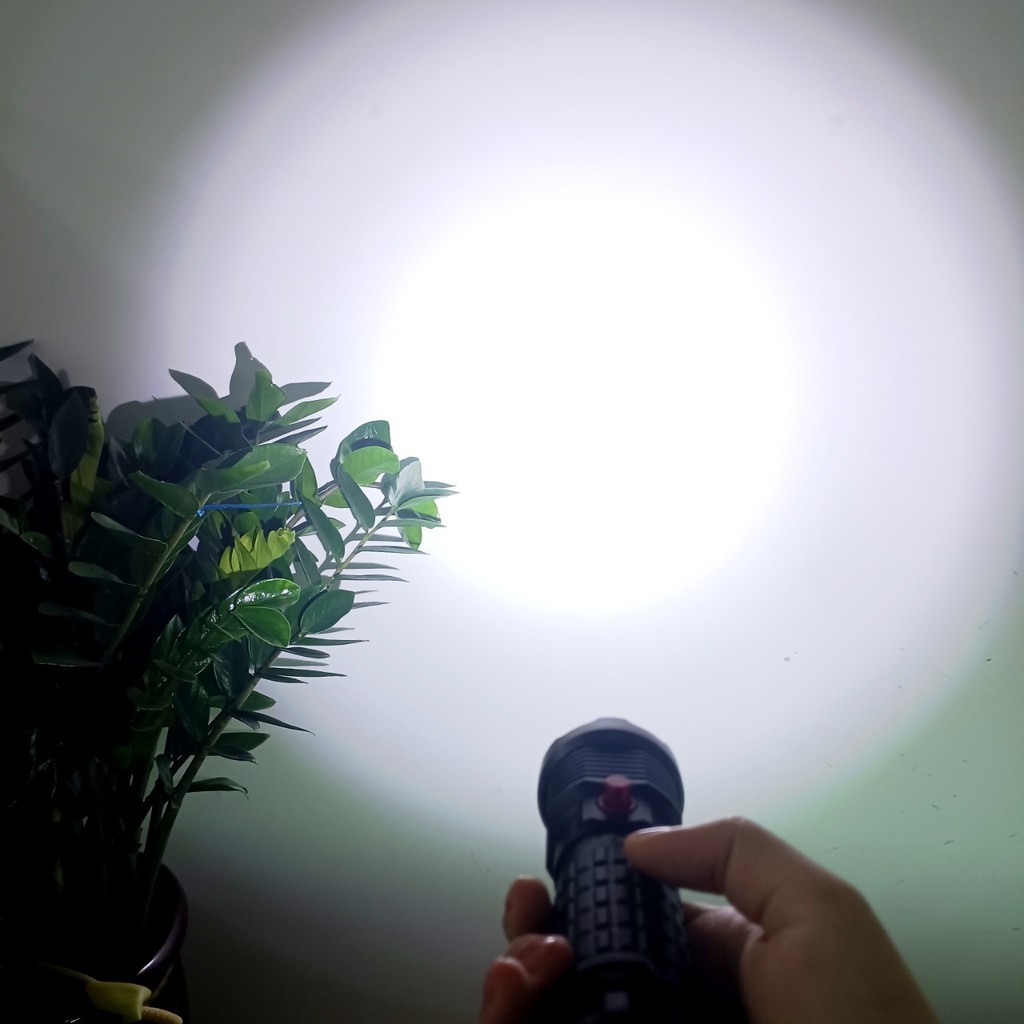 Diving Flashlight 50 Meters Underwater Lantern Searchlight Scuba Lamp US