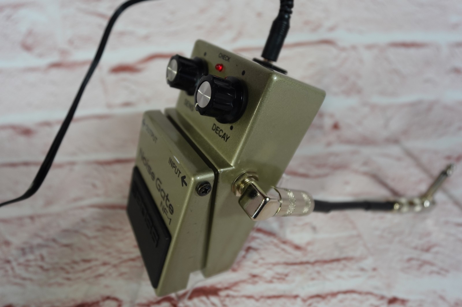 BOSS NF-1 Noise Gate guitar effect pedals No adapter fast shipping unit only
