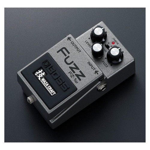 BOSS FZ 1W Waza Craft Two Modes Fuzz Guitar Effects Pedal AMAZING Tone