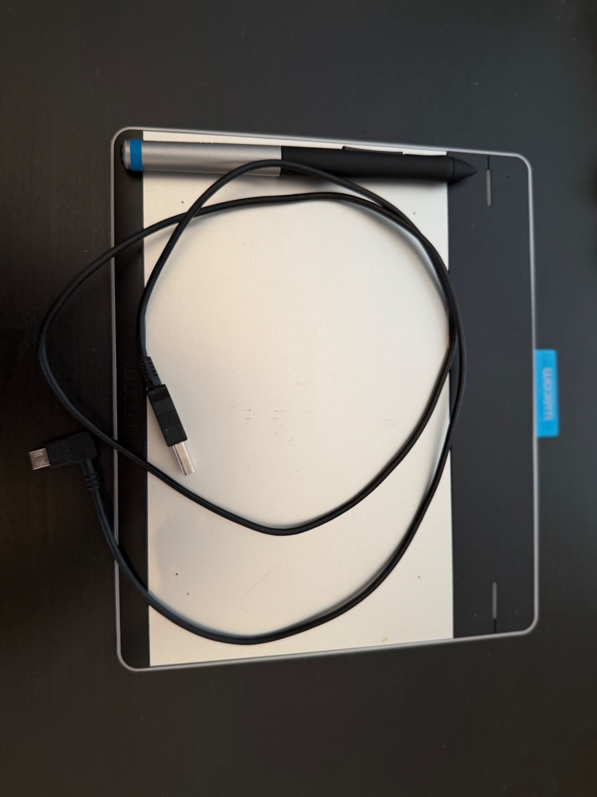 Wacom CTL-480 Intuos Small Creative Pen Tablet - Tested & Working