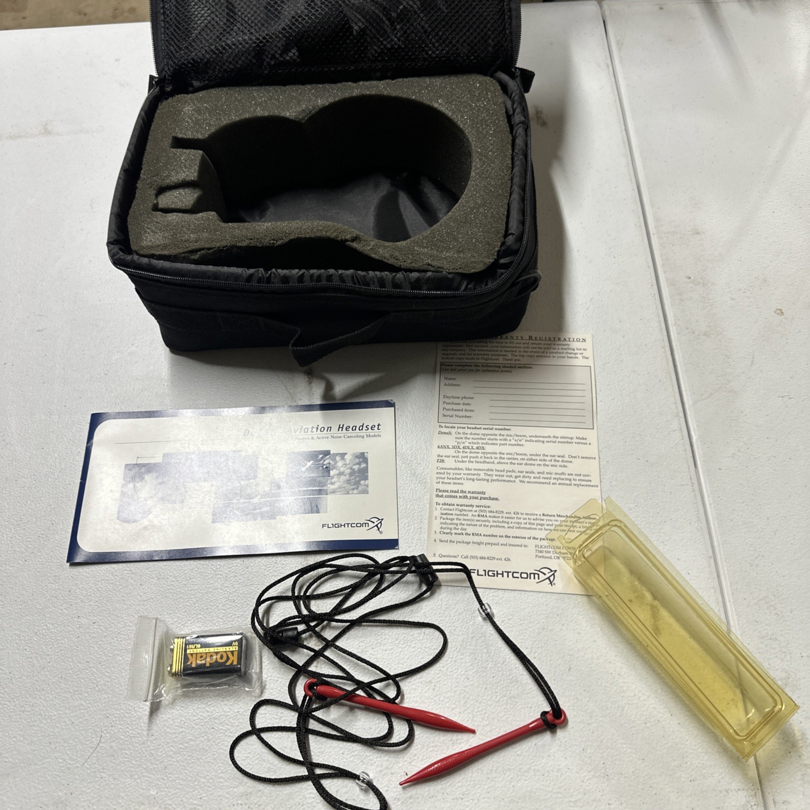 Flightcom Denali Headset & Microphone, CASE AND MANUAL only Aviation