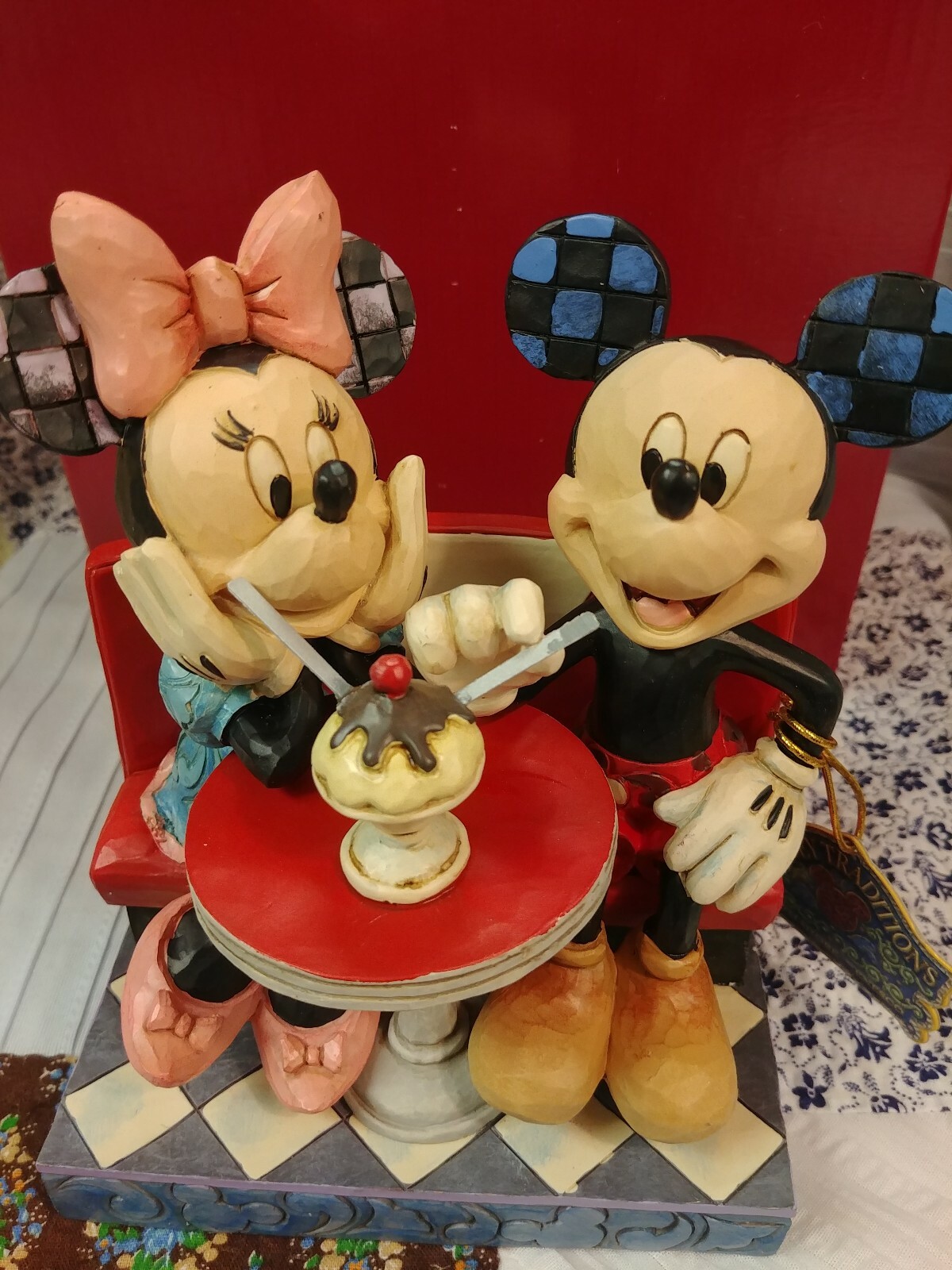 Jim Shore Disney Traditions MICKEY AND MINNIE MOUSE IN SODA SHOP NIB - 4059751