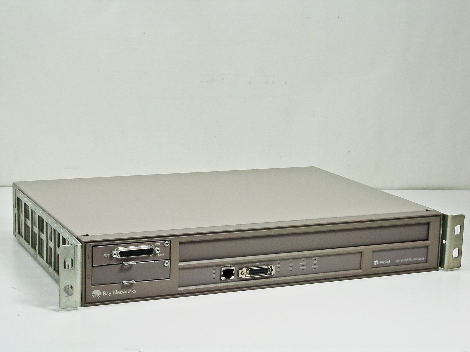 Bay Networks Advanced Remote Node - Networking 19" Rackmount CV1001001