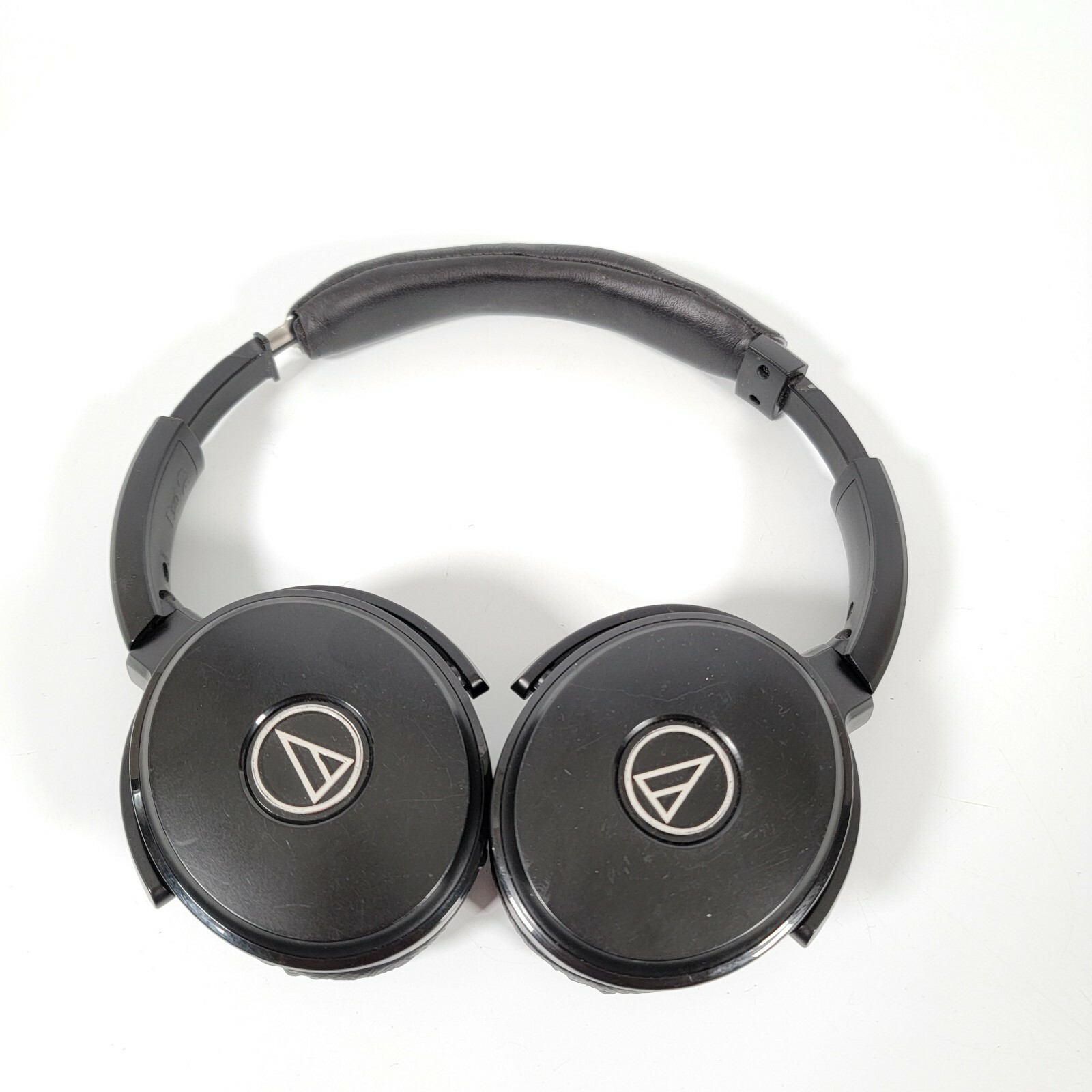 Audio-Technica ATH-ANC29 QuietPoint Active Noise-Cancelling Headphones -Read