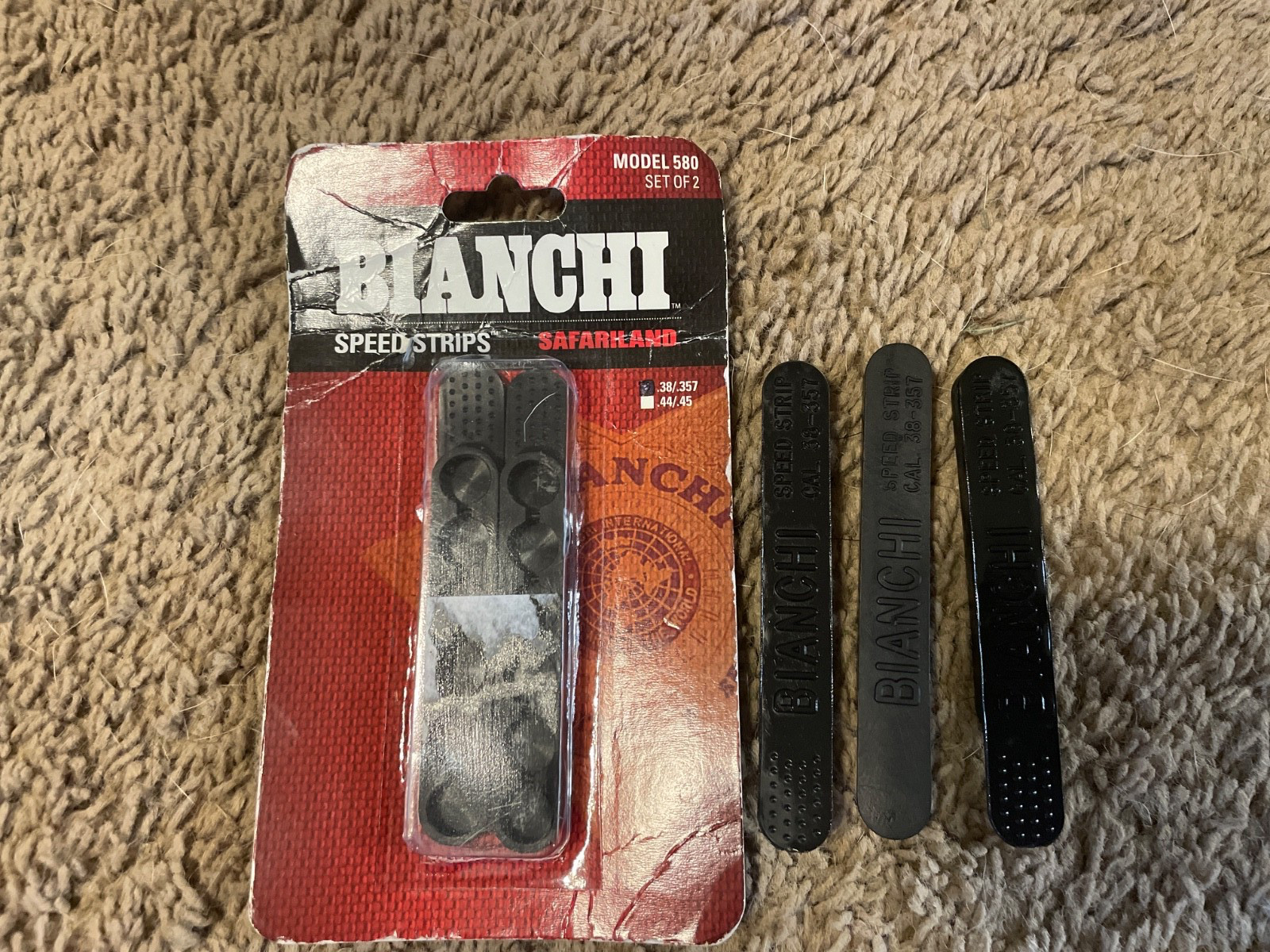 Bianchi Speed Strips 2 new 3 used 6 shot 38/357