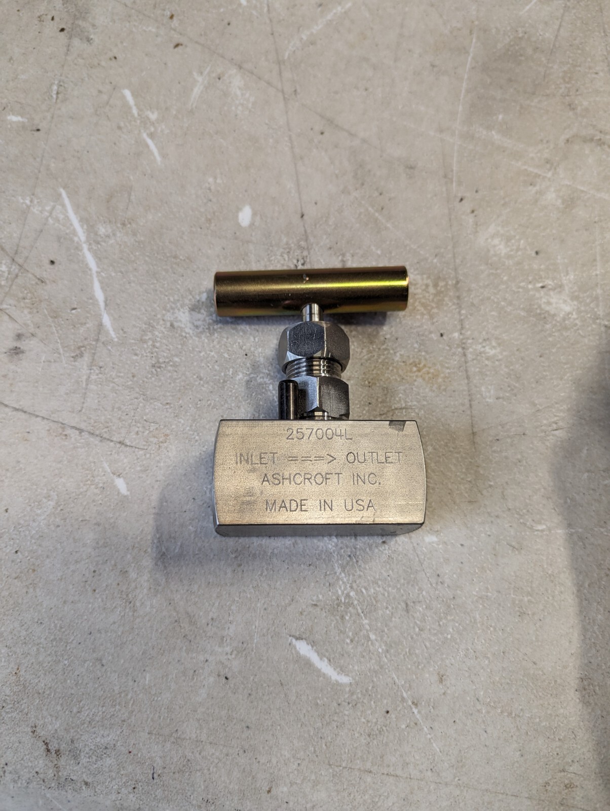 257004L - Ashcroft Steel Needle Valve (G8AD)