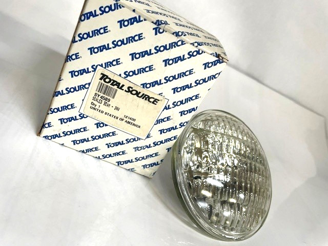 TOTAL SOURCE SY4589 24V BULB LOT OF 3
