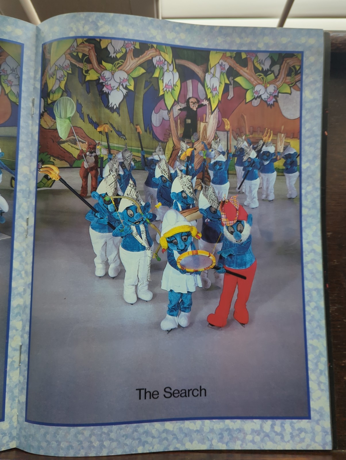 1984 Ice Capades Official Program Smurfs with Scott Hamilton Olympic Gold Insert