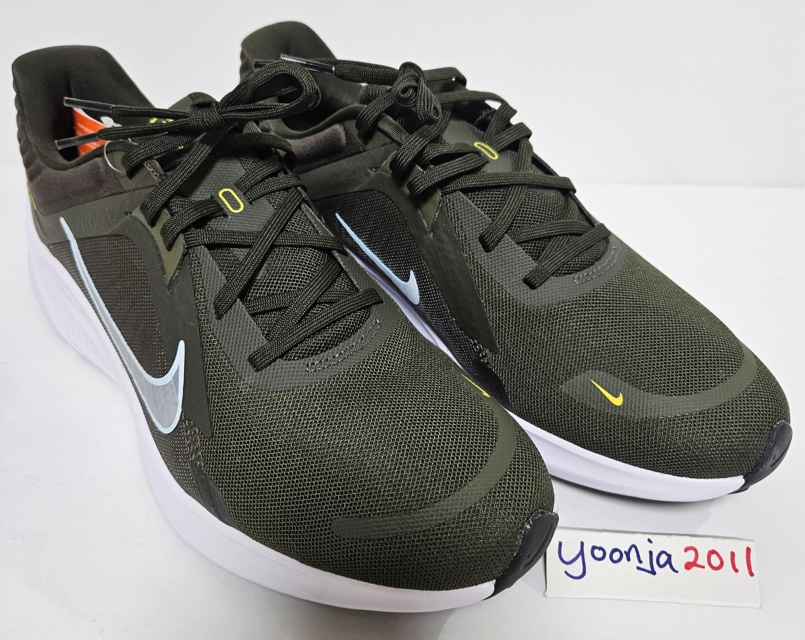 Nike Quest 5 - US Size 10.5 - Cargo Khaki/Glacier Blue - Style # DD0204 300
