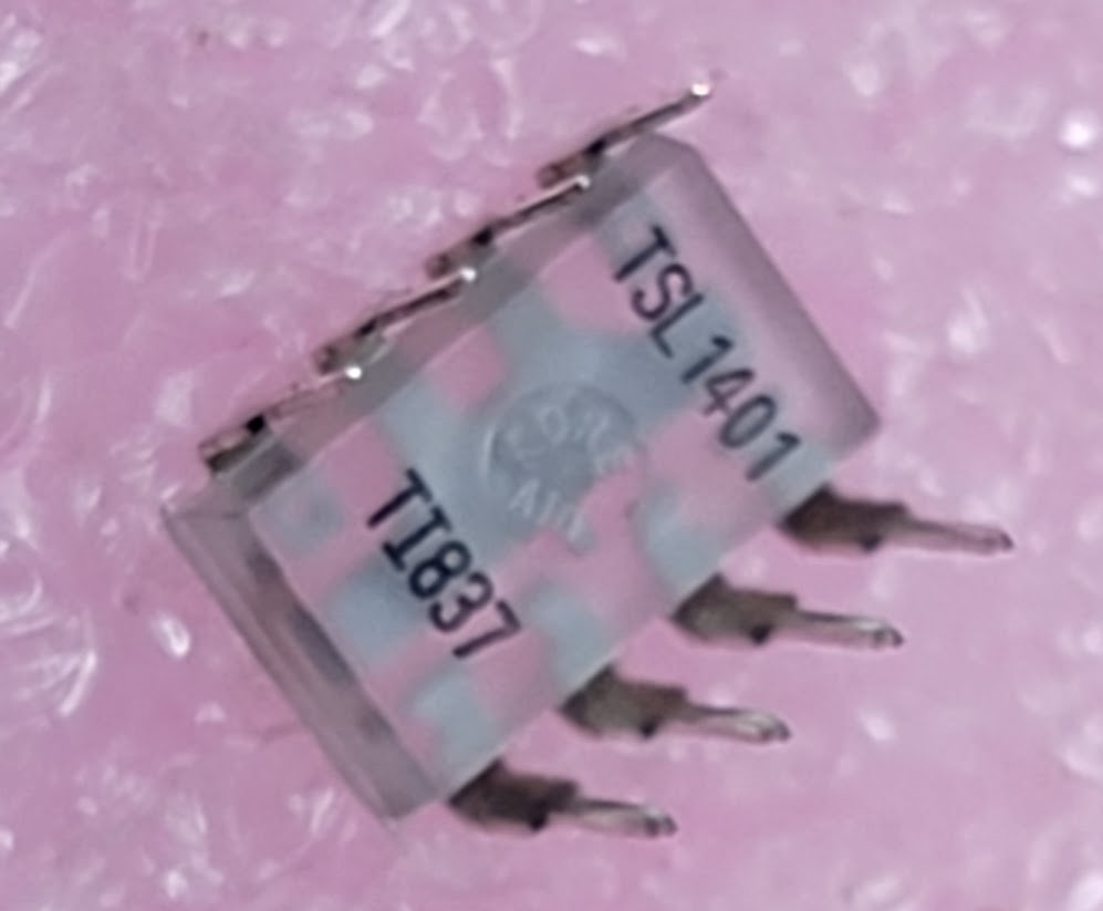 Genuine TAOS - TSL1401 - Sensor, Linear Array. 128 x 1 Sensor Element, DIP8 New.