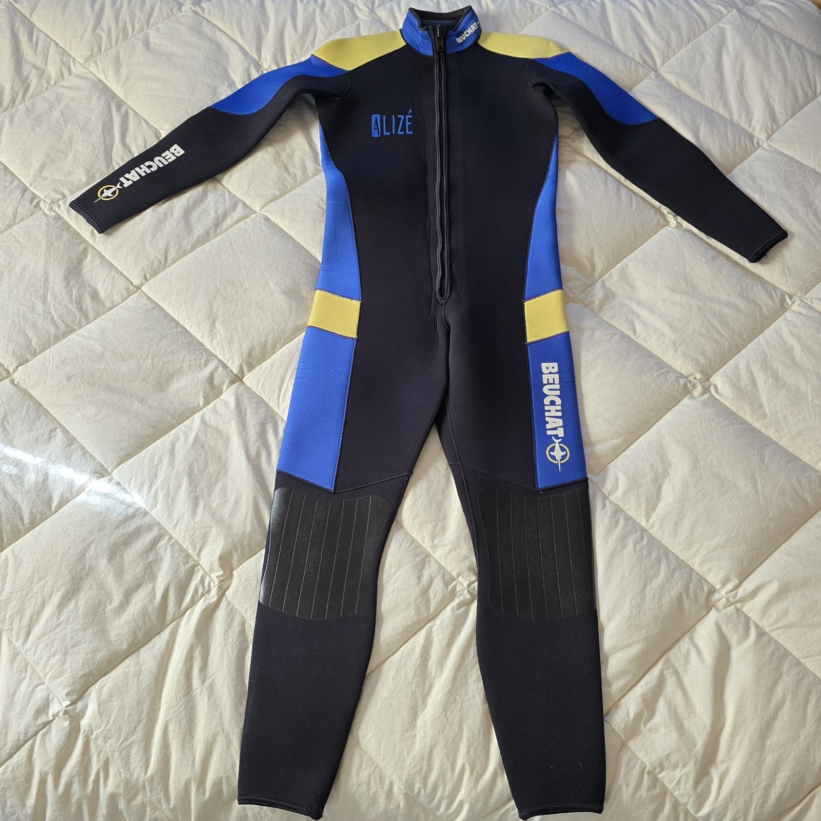 Scuba Snorkel Wetsuit Woman's Small 3mm Neoprene Beuchat Alize Front Zip EUC