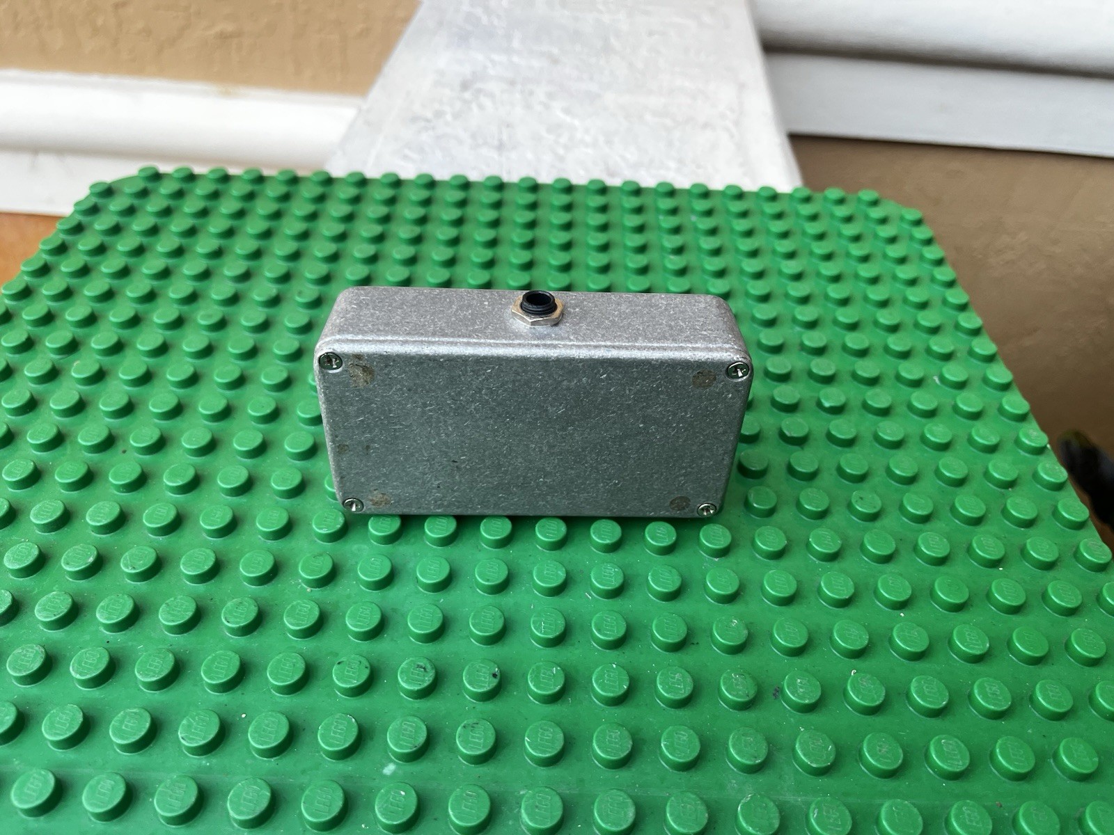 Voodoo Man PVDBb Foot Tremelo Switch Pedal Shown