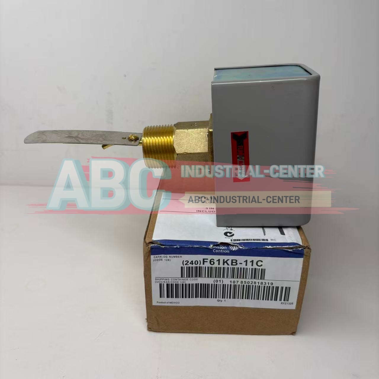 1PCS New Johnson Controls F61KB-11C Liquid Flow Switch#