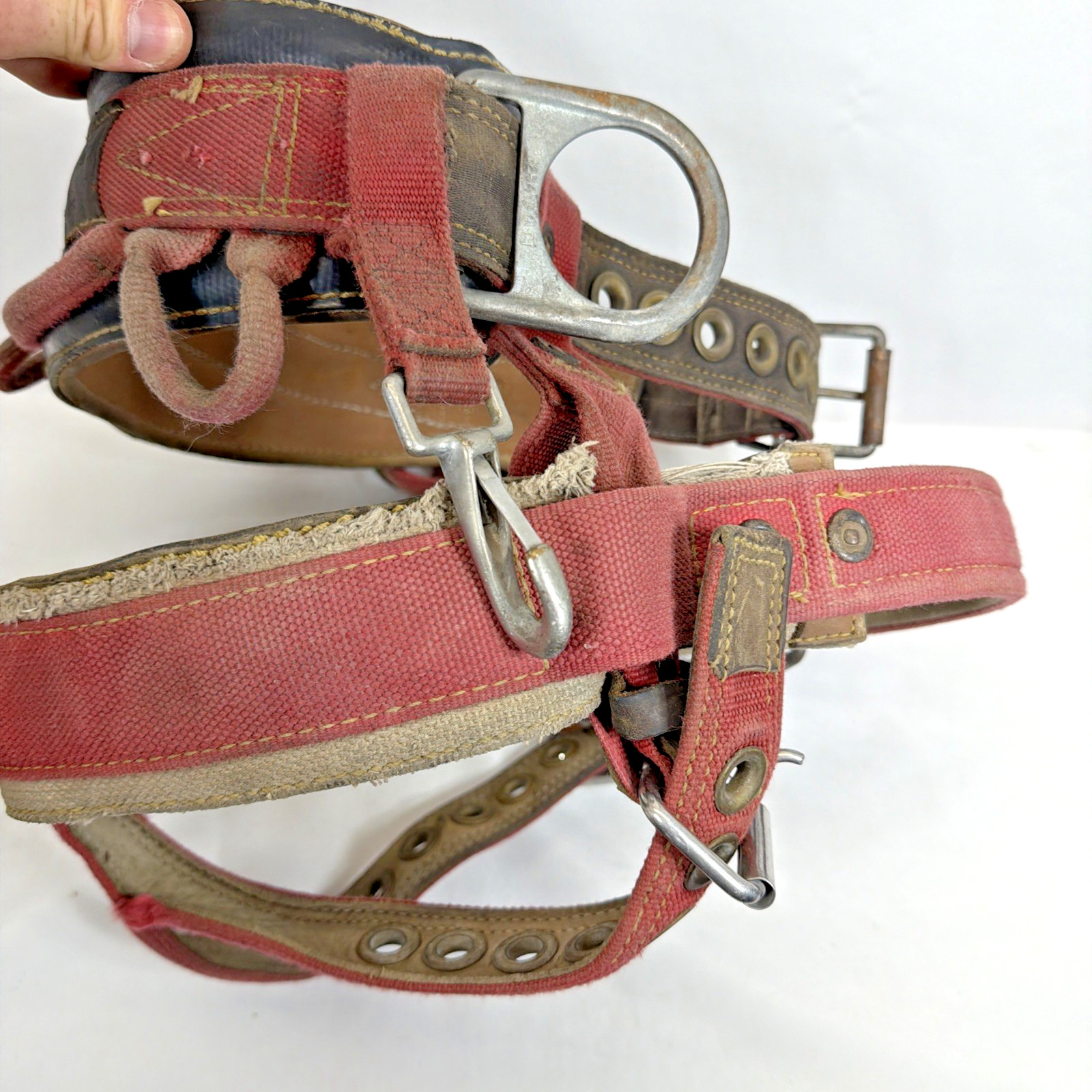 Weaver Leather Tree Climbing Harness Saddle Model 1040 Size Medium Arborist