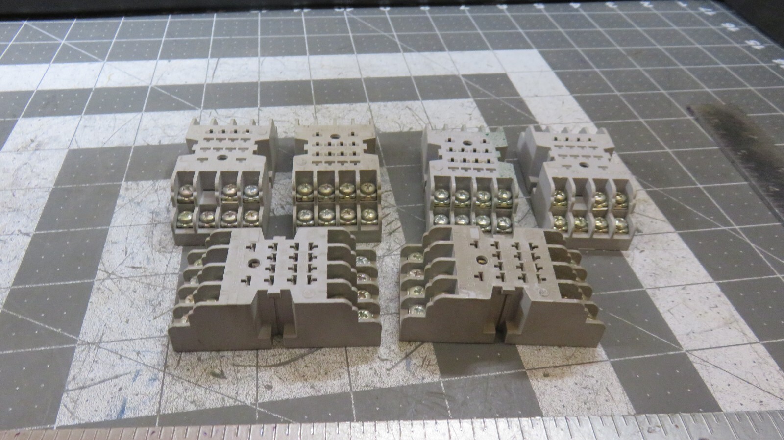 Lot of 6 Potter & Brumfield 27E166 Relay Socket 5A 300V 14 Pin