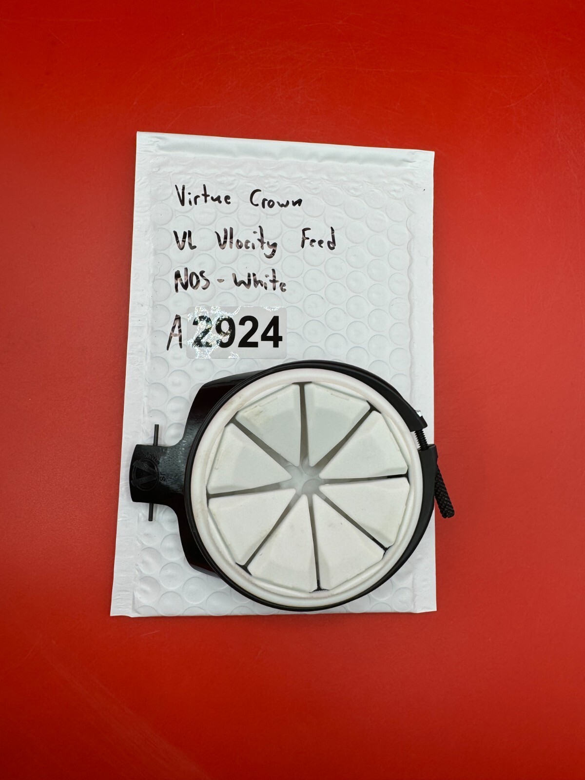 Virtue Crown VL Vlocity Feed NOS - White